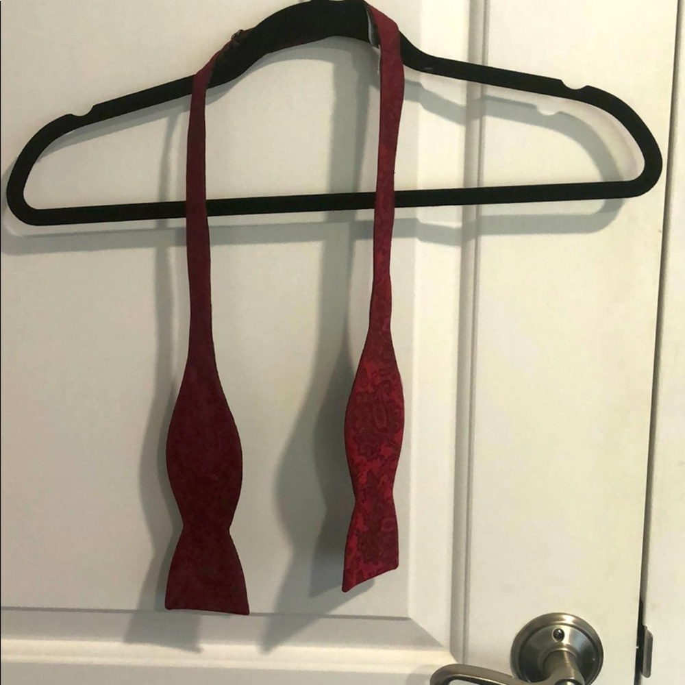 100% silk Beau tie